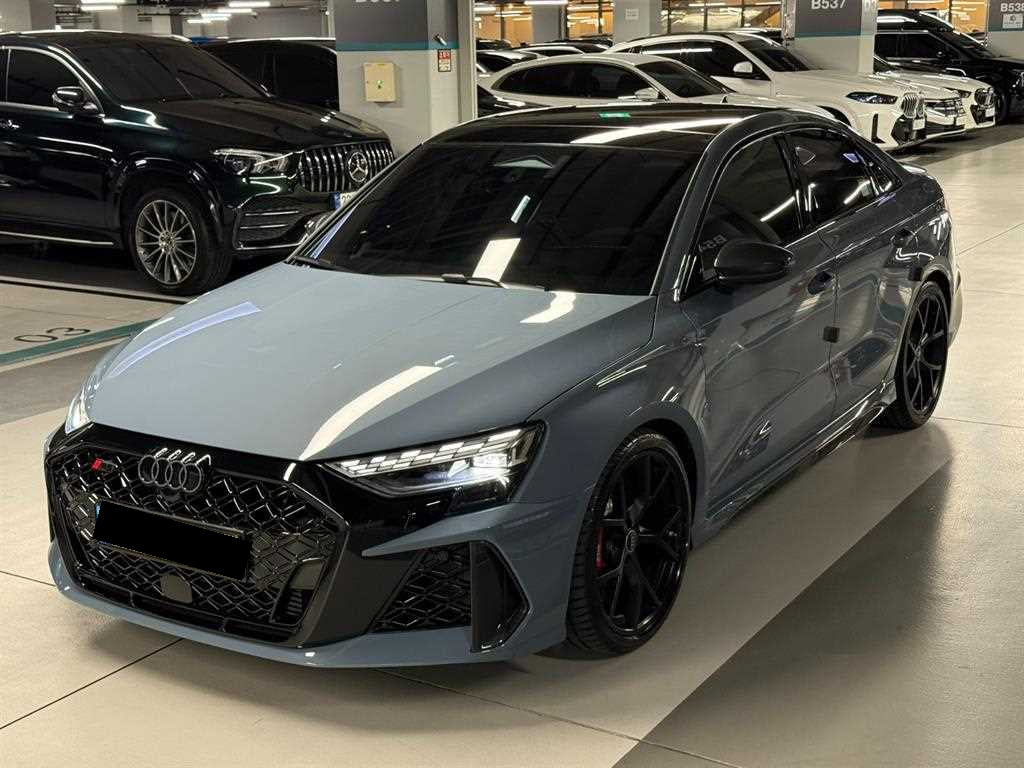 Audi RS3 — photo 03
