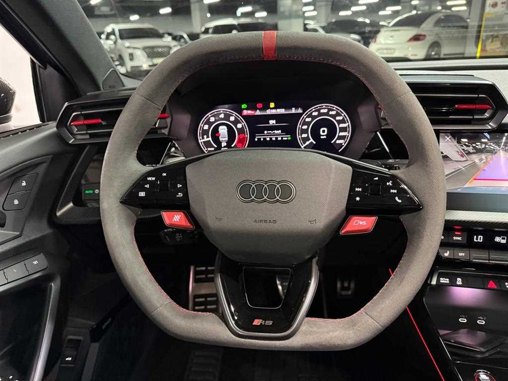 Audi RS3 — photo 09