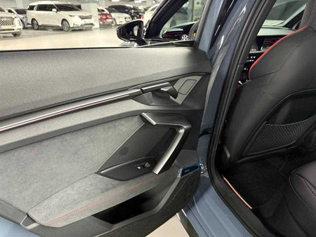 Audi RS3 — photo 18