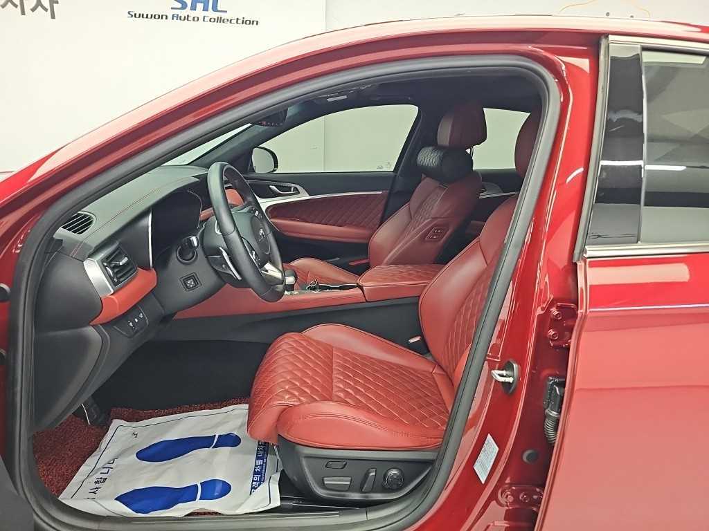Genesis G70 — photo 11