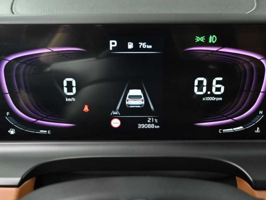 Kia Seltos — photo 08
