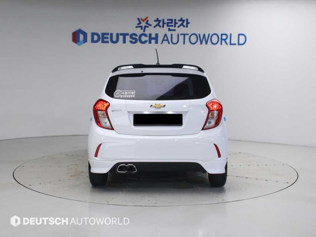 CHEVROLET Spark — photo 04