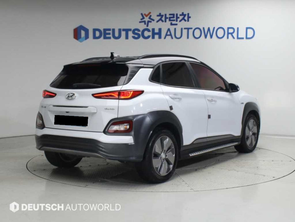 Hyundai Kona — photo 02