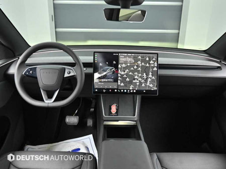 Tesla Model Y — photo 07