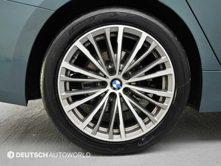 BMW 3-Series — photo 05