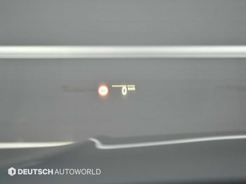 BMW 3-Series — photo 17