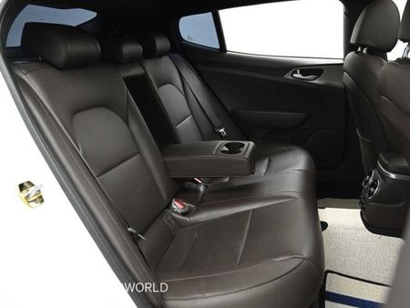 Kia Stinger — photo 13