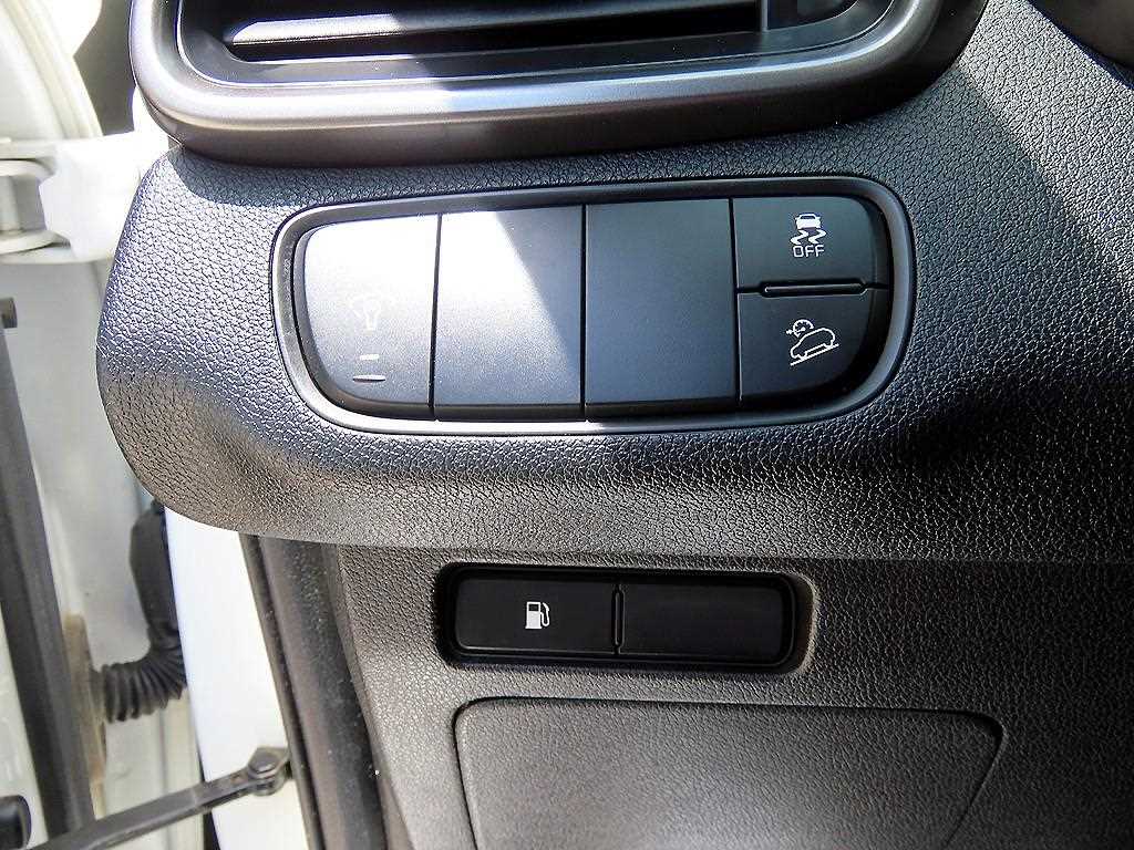 Kia Sorento — photo 12