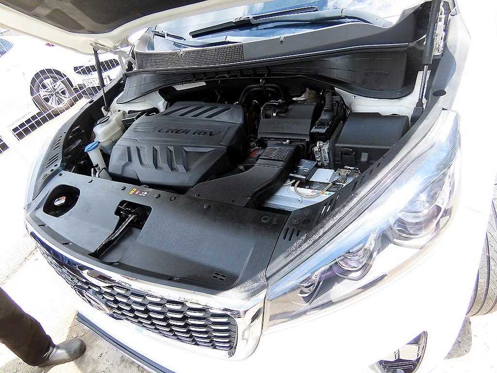 Kia Sorento — photo 19