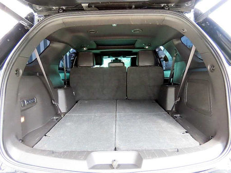Ford Explorer — photo 18