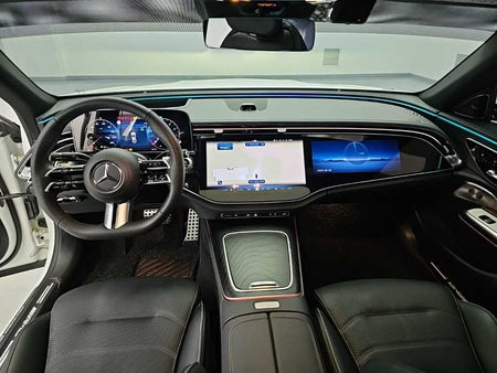 Mercedes-Benz E-Class — photo 07