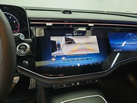 Mercedes-Benz E-Class — photo 10