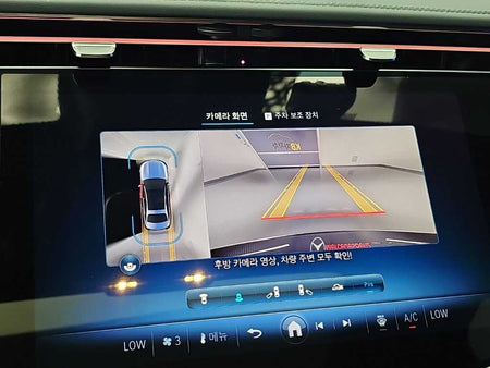 Mercedes-Benz E-Class — photo 16