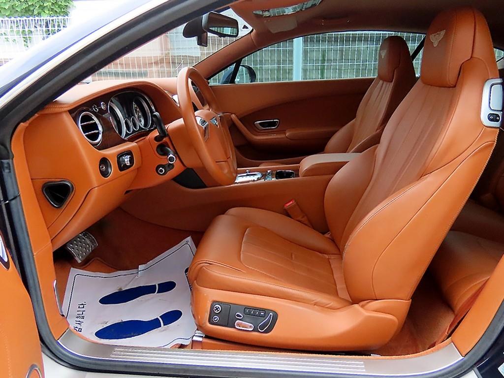 Bentley Continental — photo 05