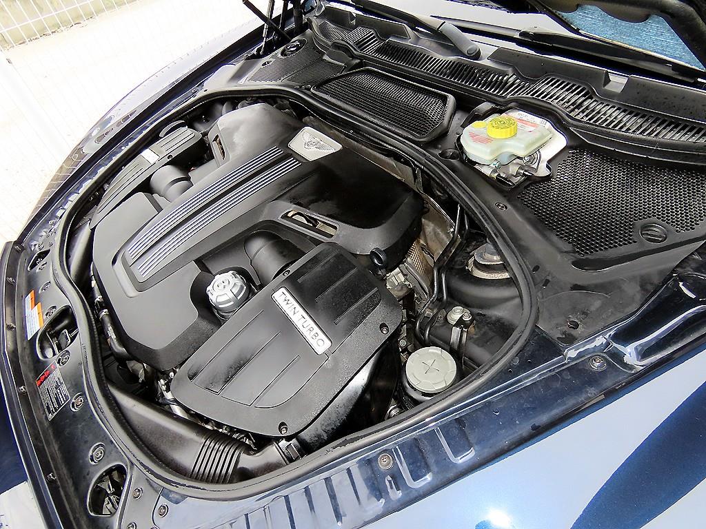 Bentley Continental — photo 18