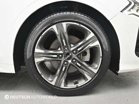 Kia K5 — photo 17