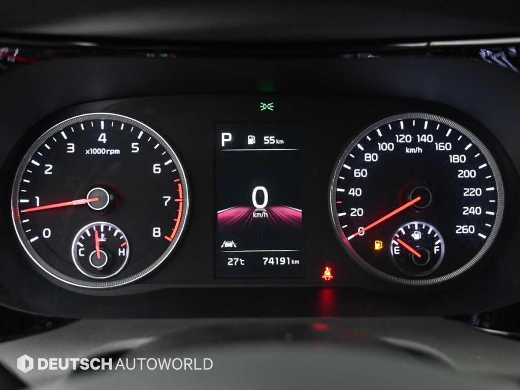 Kia K5 — photo 18