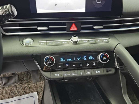 Hyundai Avante — photo 10