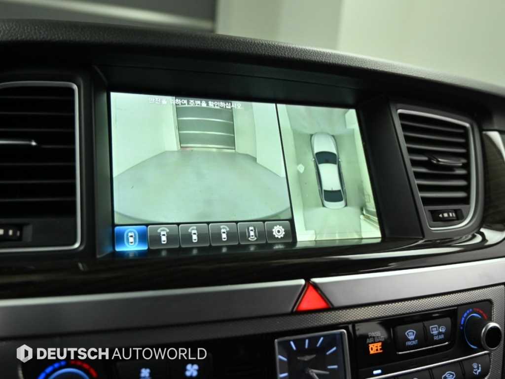 Genesis G80 — photo 15