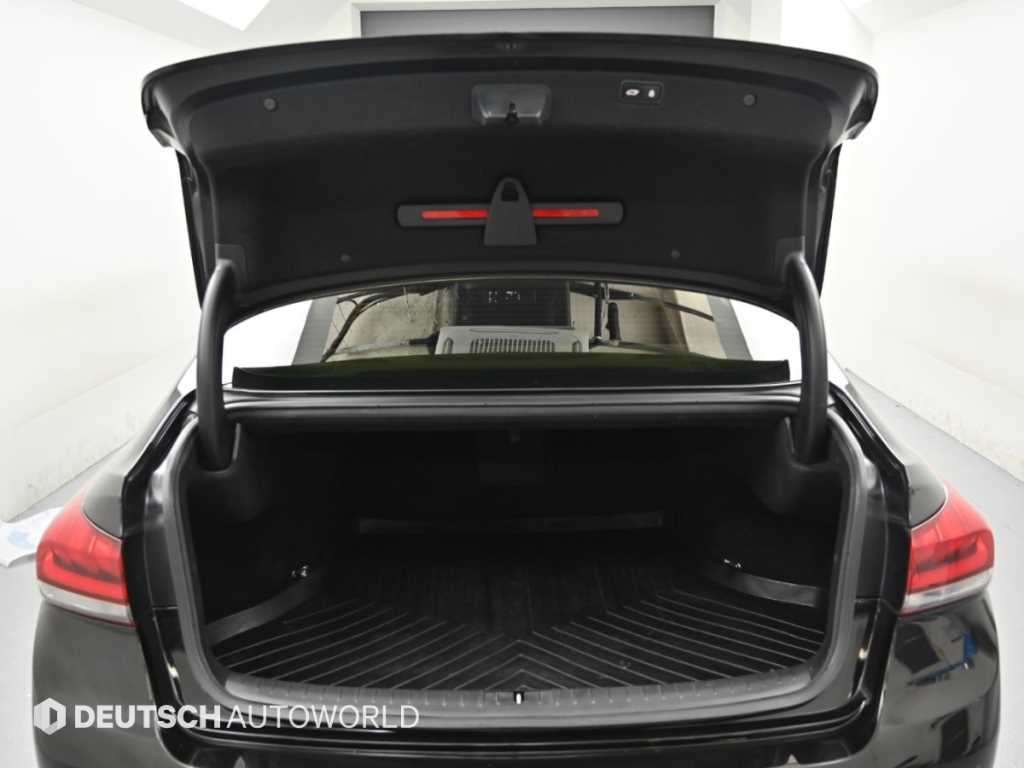 Genesis G80 — photo 19
