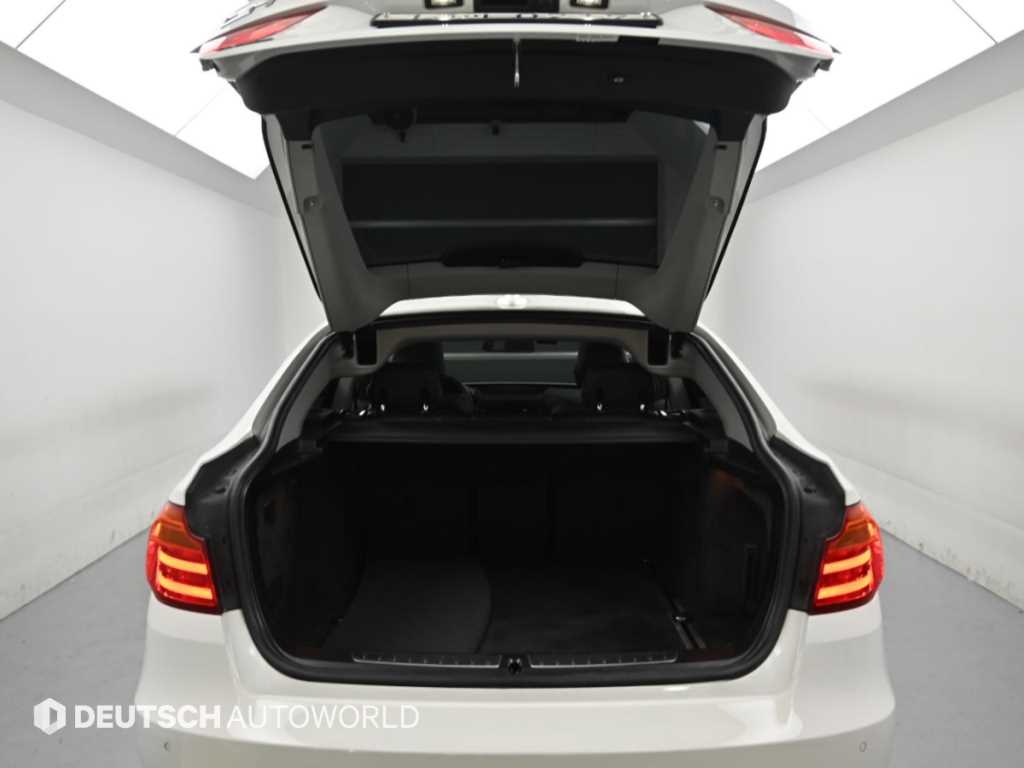 BMW Gran Turismo — photo 19