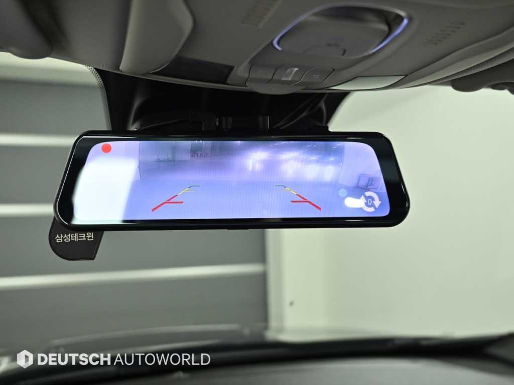 Jeep Renegade — photo 15