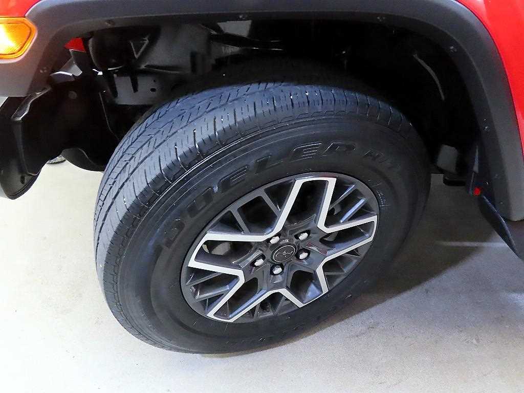 Jeep Wrangler — photo 19