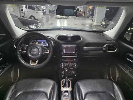 Jeep Renegade — photo 05