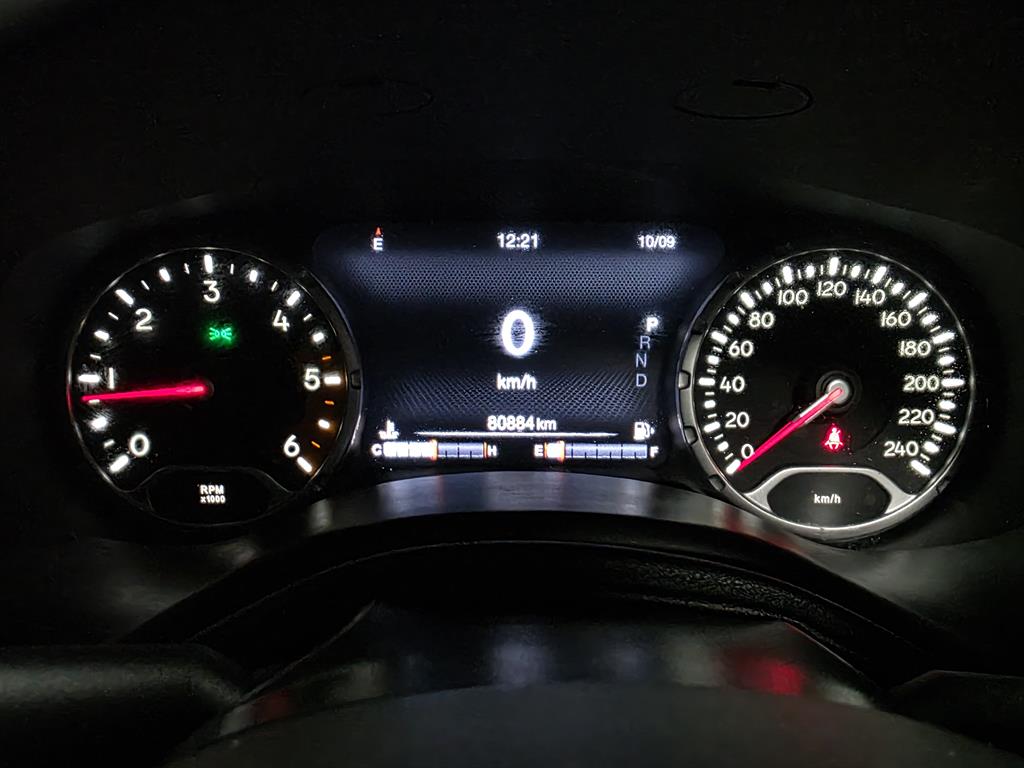 Jeep Renegade — photo 06