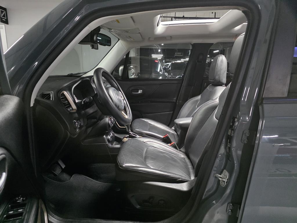 Jeep Renegade — photo 07