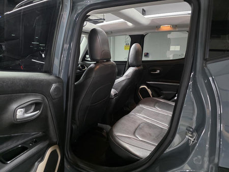 Jeep Renegade — photo 08