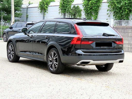 Volvo V90 — photo 03