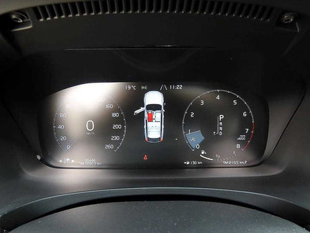 Volvo V90 — photo 09