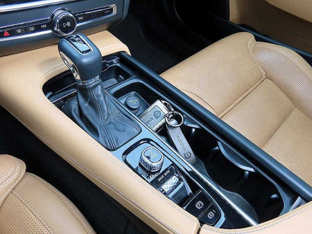 Volvo V90 — photo 11