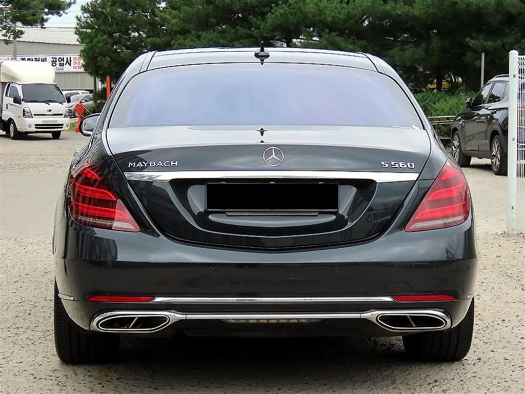 Mercedes-Benz S-Class — photo 04