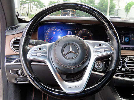 Mercedes-Benz S-Class — photo 08