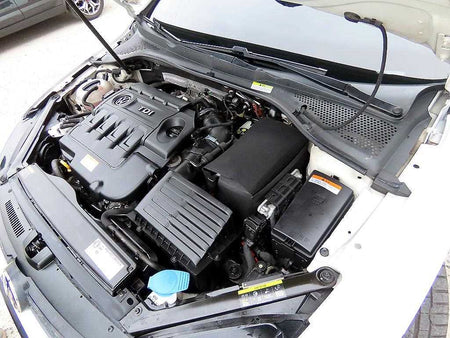 Volkswagen Golf — photo 17