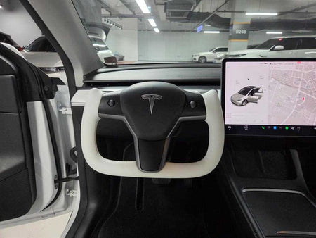 Tesla Model Y — photo 11