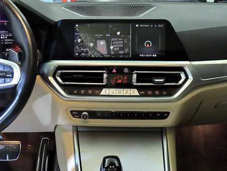 BMW 3-Series — photo 11