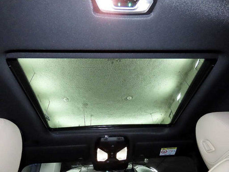 BMW 3-Series — photo 18
