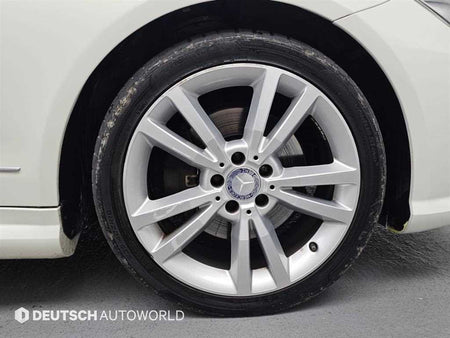 Mercedes-Benz E-Class — photo 05