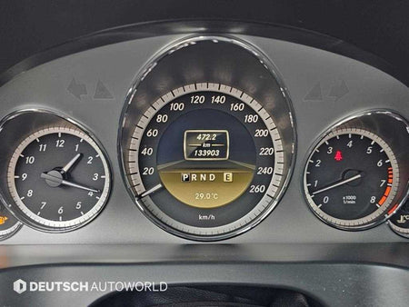 Mercedes-Benz E-Class — photo 08