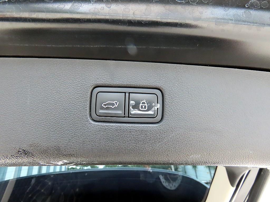 Genesis GV80 — photo 17