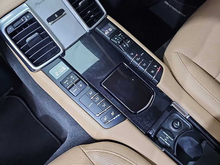 Porsche Panamera — photo 13
