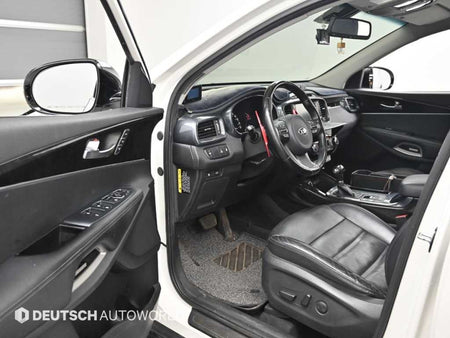 Kia Sorento — photo 11