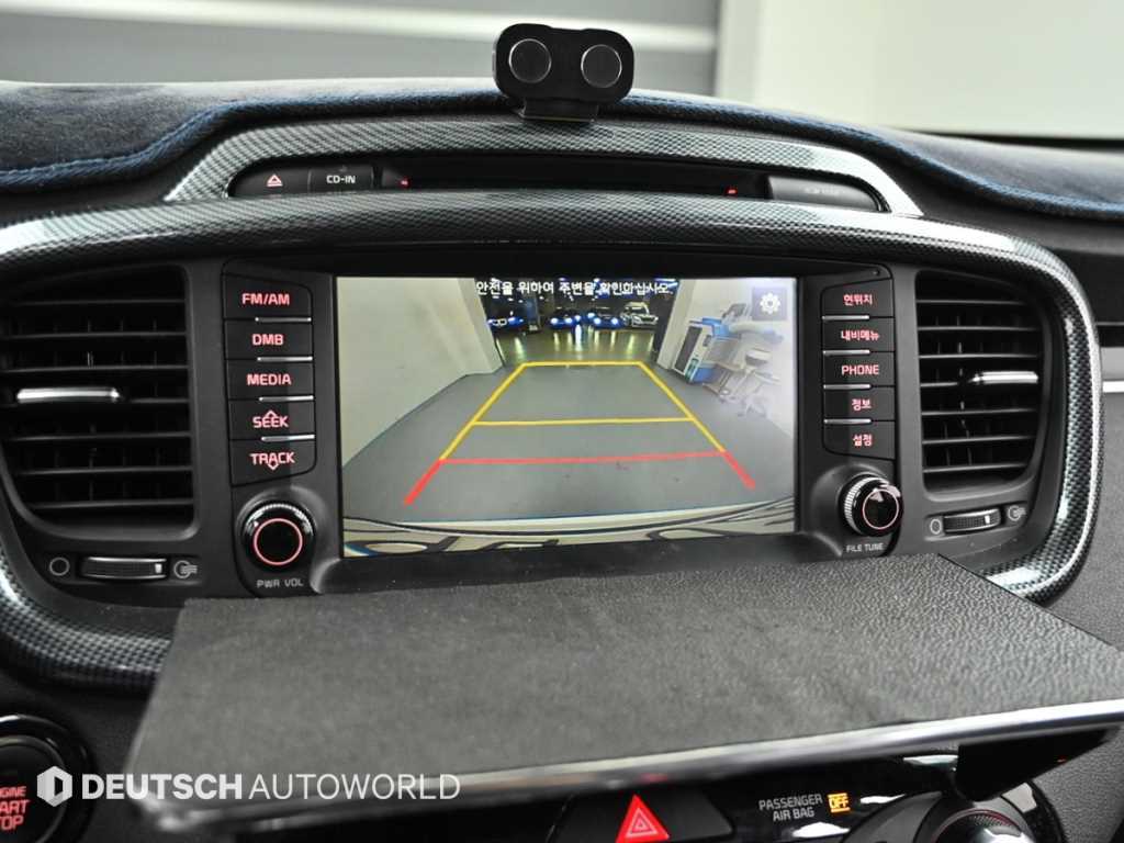 Kia Sorento — photo 15