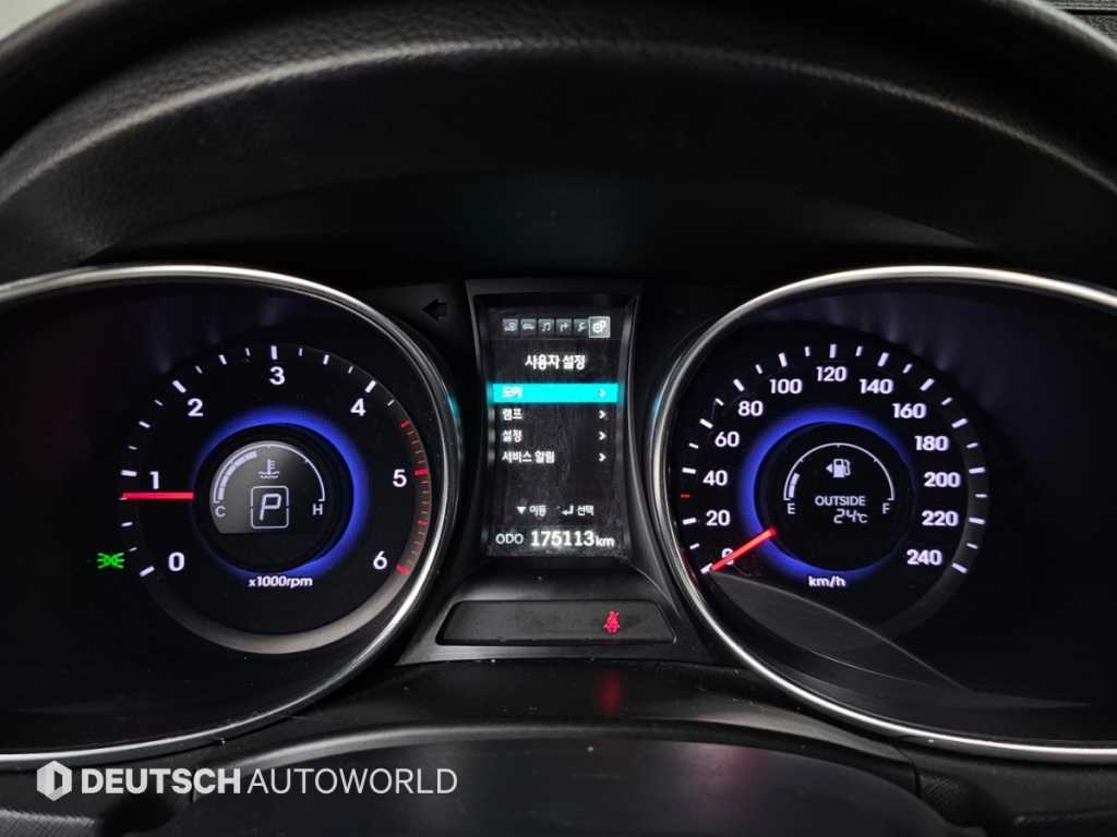 Hyundai Santafe — photo 08