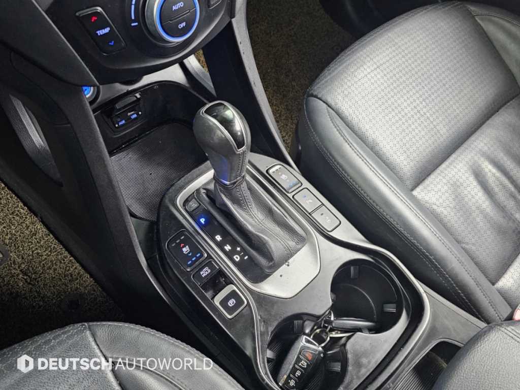 Hyundai Santafe — photo 09