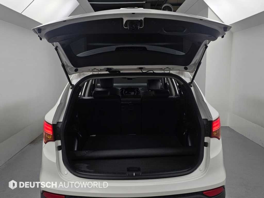 Hyundai Santafe — photo 19