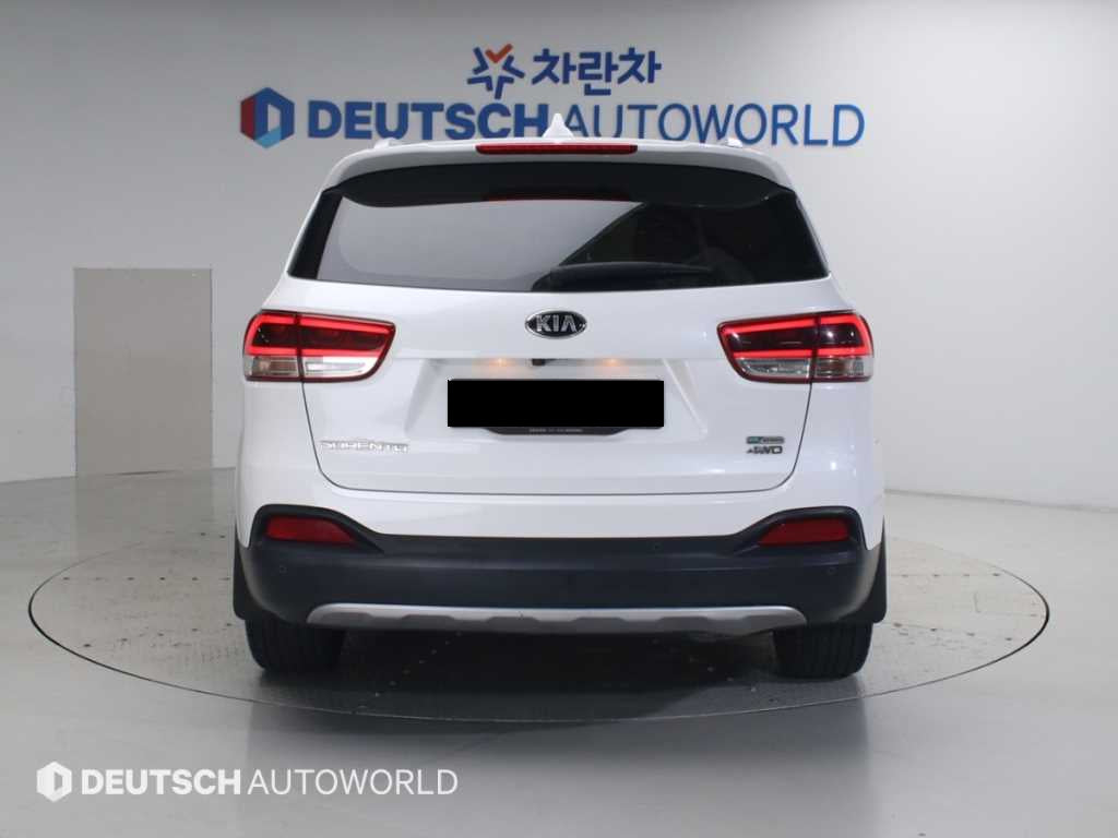 Kia Sorento — photo 04